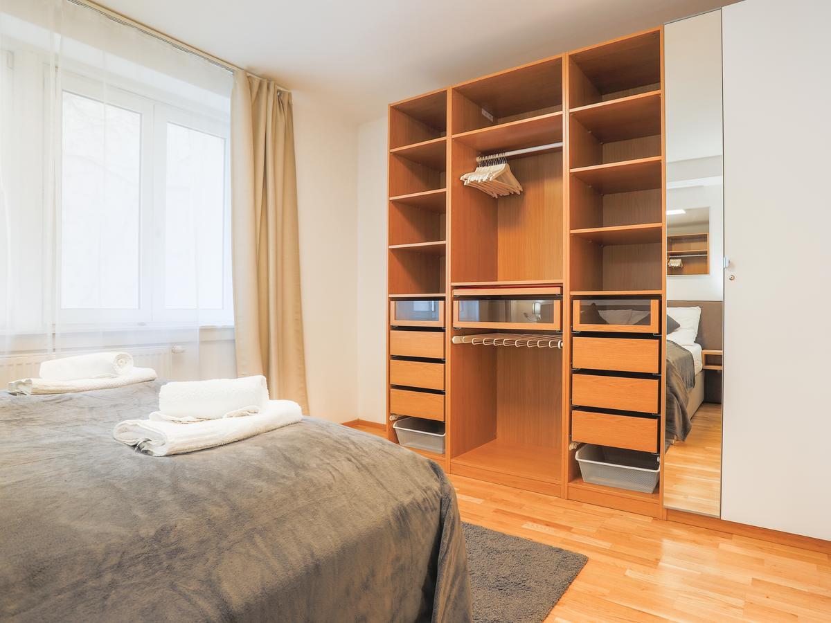 Sky9 Apartments Margareten Vienna Exterior photo
