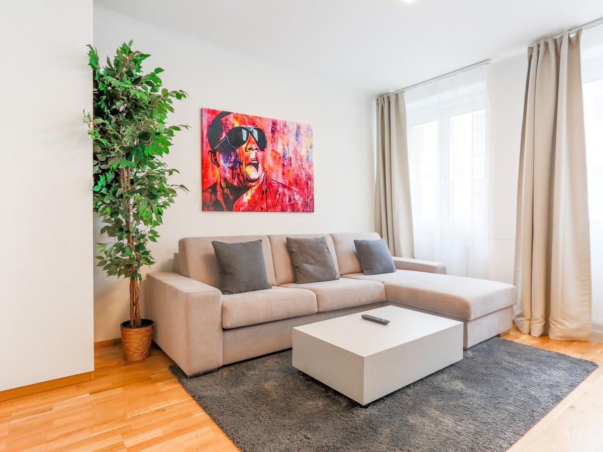 Sky9 Apartments Margareten Vienna Exterior photo